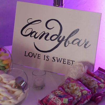 Holzschild weiß “Candybar”