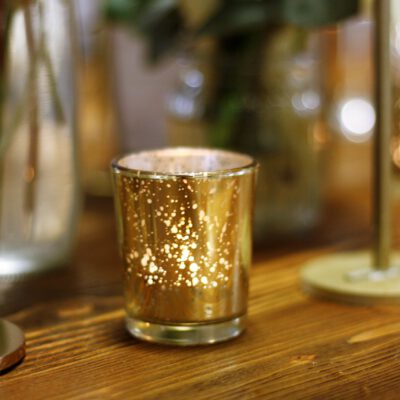 Teelichtglas crushed gold